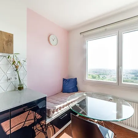 아파트 Calm And Breathtaking View With Balcony Garage Included 리옹