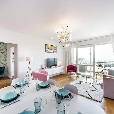 Calm And Breathtaking View With Balcony Garage Included